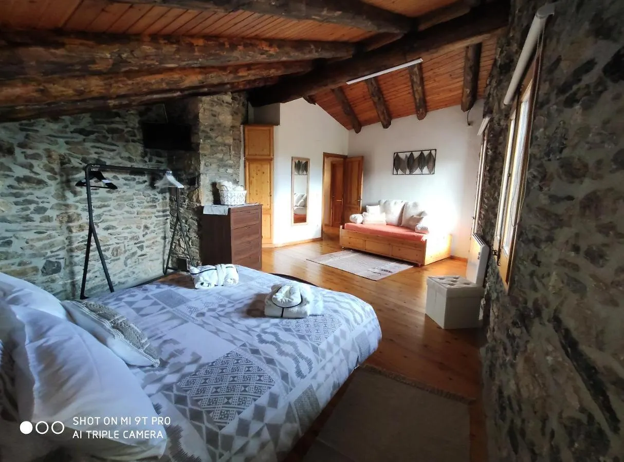 Cal Pauleta Villa Bescaran